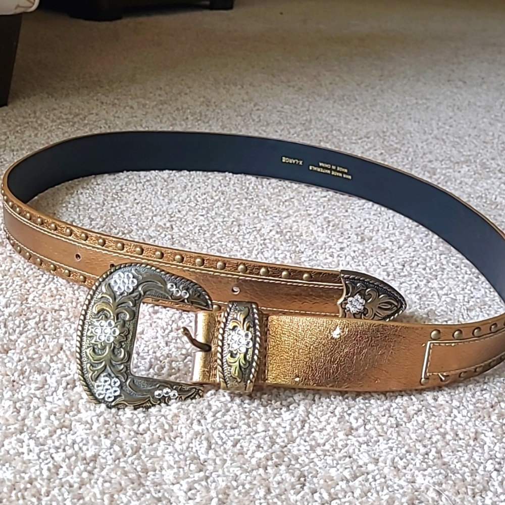 Gold and Crystal belt